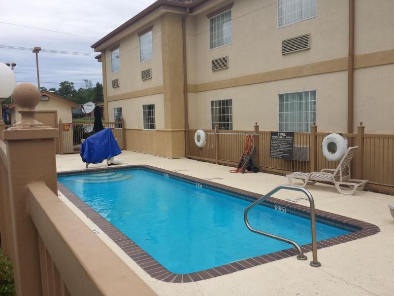Baymont Inn And Suites Carthage Exterior foto
